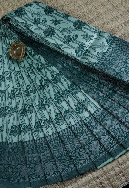 Pistachio Green Visiri Madippu Silk Sarees with Silver Zari Floral Patterns