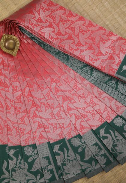 Punch Pink Visiri Madippu Silk Sarees with Silver Zari Floral Patterns