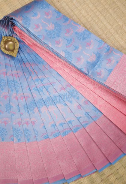Daffane Blue Visiri Madippu Silk Sarees with Silver Zari Floral Patterns