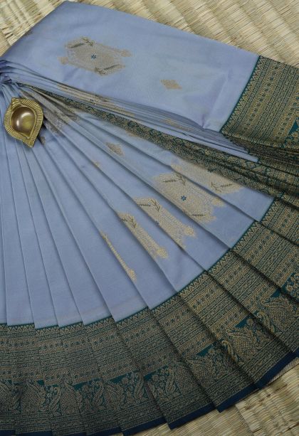 Slate Blue Visiri Madippu Silk Sarees with Gold And Silver Zari Buttis (small Dots Or Motifs)