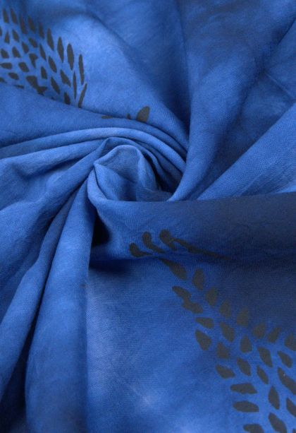 Admiral Blue Cotton Sarees with Without Zari Zari Floral Patterns