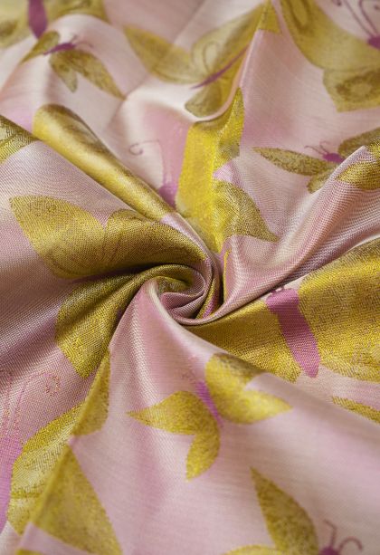 Crepe Pink Kanchipuram Silk Sarees with Without Zari Zari Floral Patterns