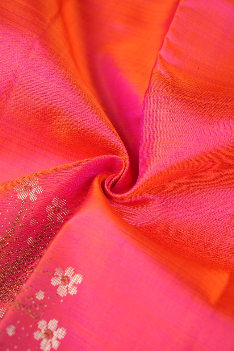 Strawberry Pink Kanchipuram Silk Sarees with Gold Zari Floral Patterns view 4