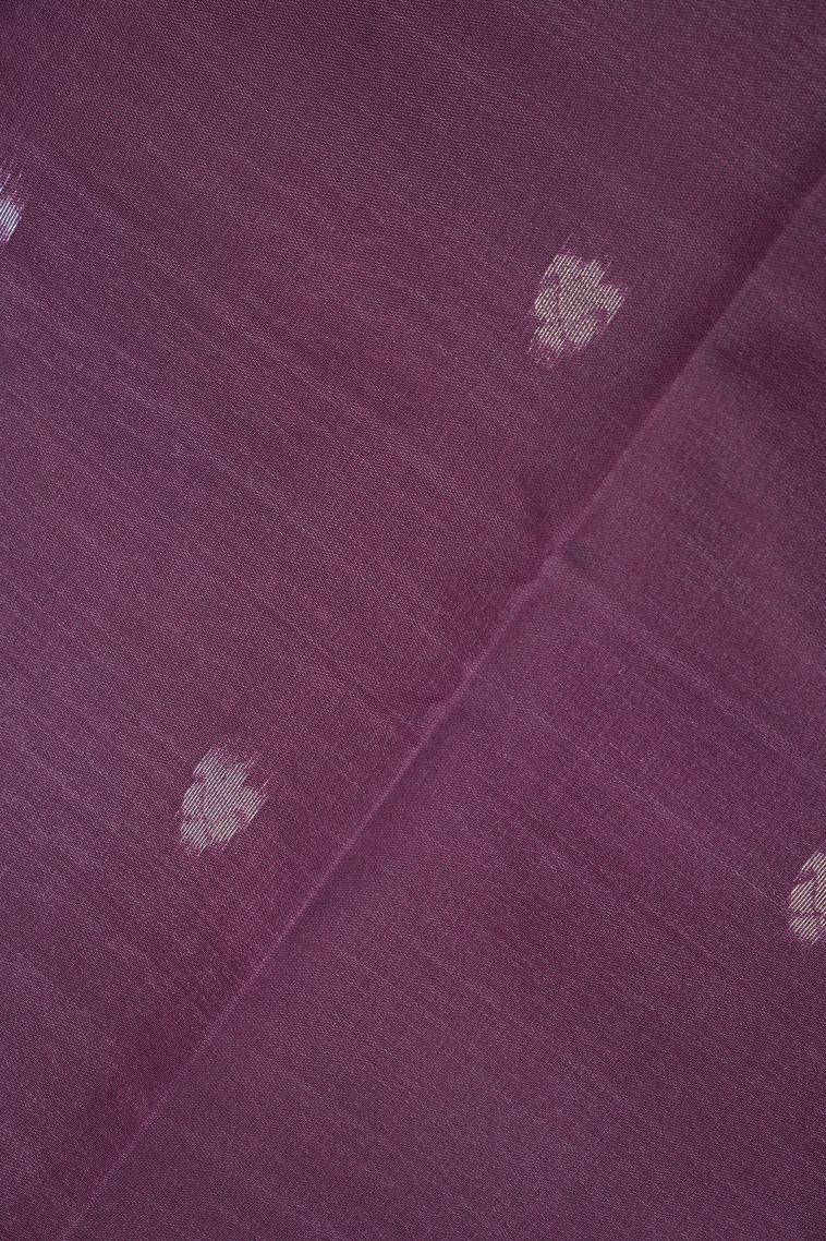 Lavender Purple Visiri Madippu Silk Sarees with Silver Zari Floral Patterns view 3