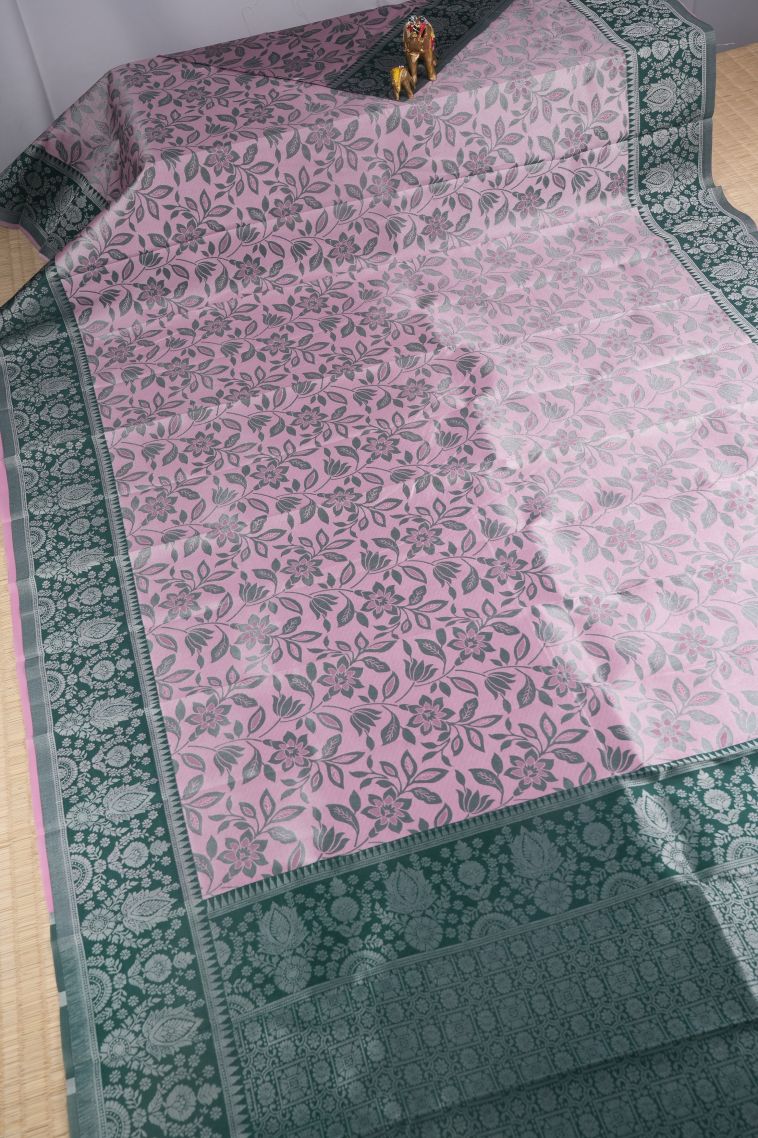 Ballet Pink Visiri Madippu Silk Sarees with Silver Zari Floral Patterns view 2