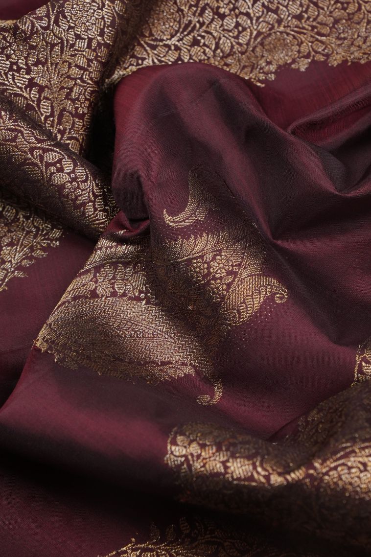 Imperial Red Kanchipuram Silk Sarees with Gold Zari Buttis (small Dots Or Motifs) view 4