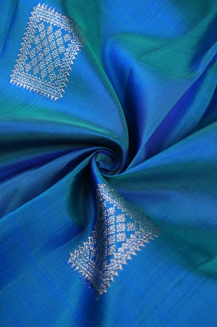Peacock Blue Kanchipuram Silk Sarees with Silver Zari Buttis (small Dots Or Motifs) view 4