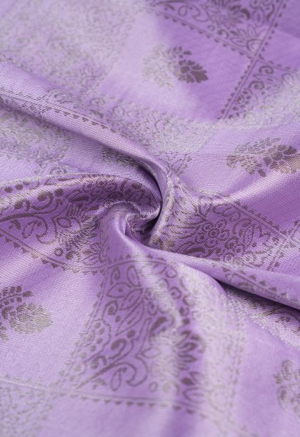 Orchid Purple Visiri Madippu Silk Sarees with Silver Zari Floral Patterns