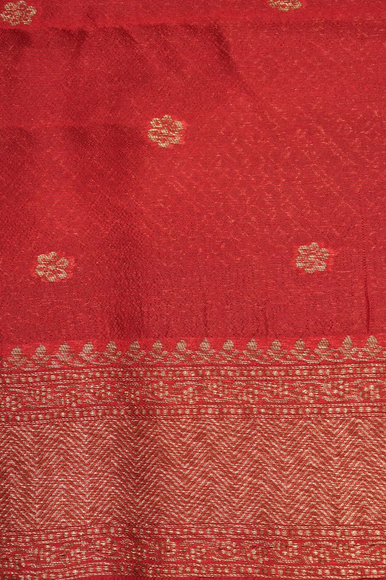 Basil Green Banaras Sarees with Gold Zari Geometric Shapes view 3