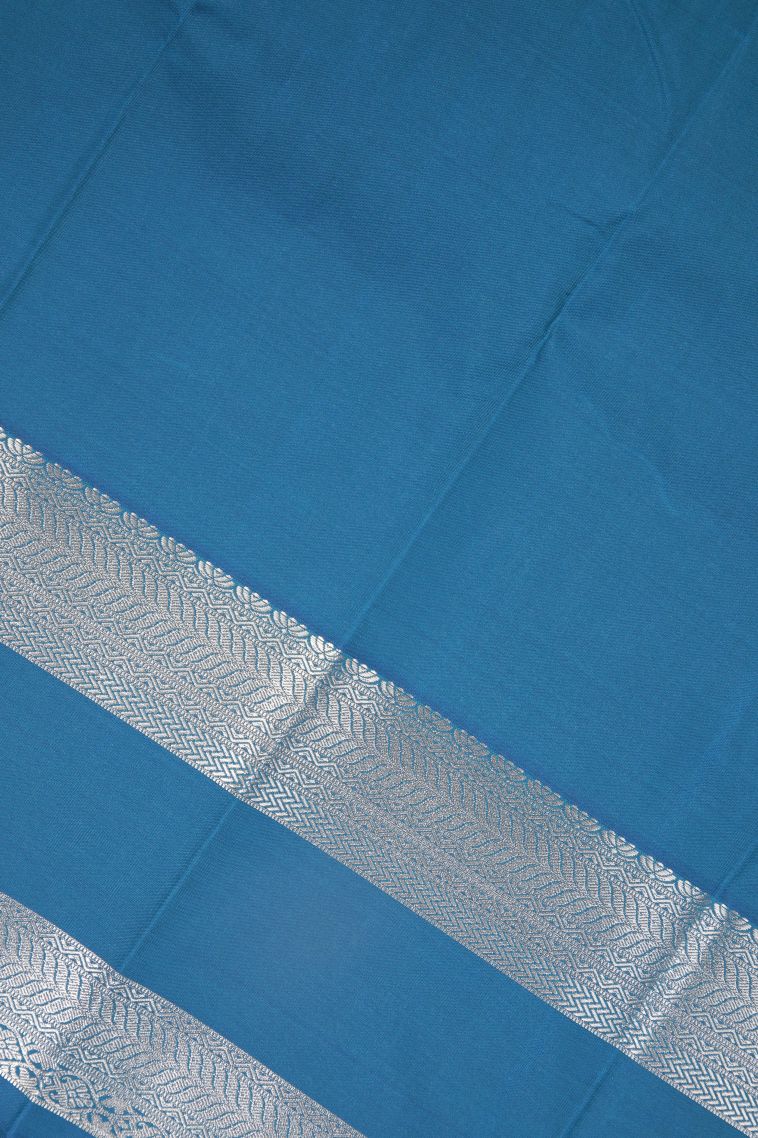 Mulberry Purple Visiri Madippu Silk Sarees with Silver Zari Stripes view 3