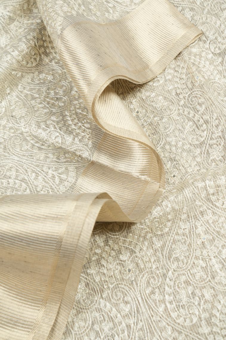 Smoke White Organza Saree with Without Zari Zari Floral Patterns view 4