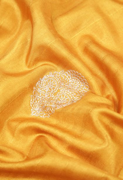 Gold Tussar Saree with Without Zari Zari Buttis (small Dots Or Motifs)