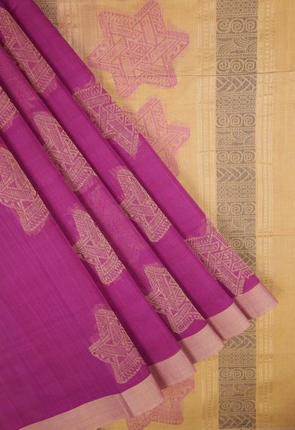 Magenta Purple Pure Handloom Kovai Cotton with Without Zari Zari Buttis (small Dots Or Motifs)