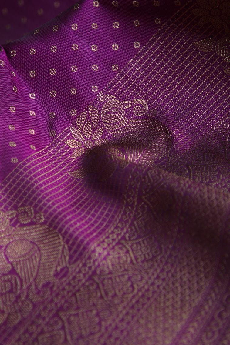 Magenta Purple Kanchipuram Silk Sarees with Gold Zari Buttis (small Dots Or Motifs) view 4