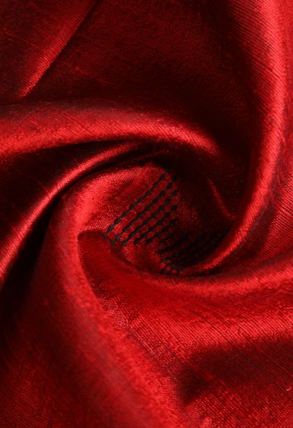 Dawn Red Jute Sarees with Gold Zari Geometric Shapes