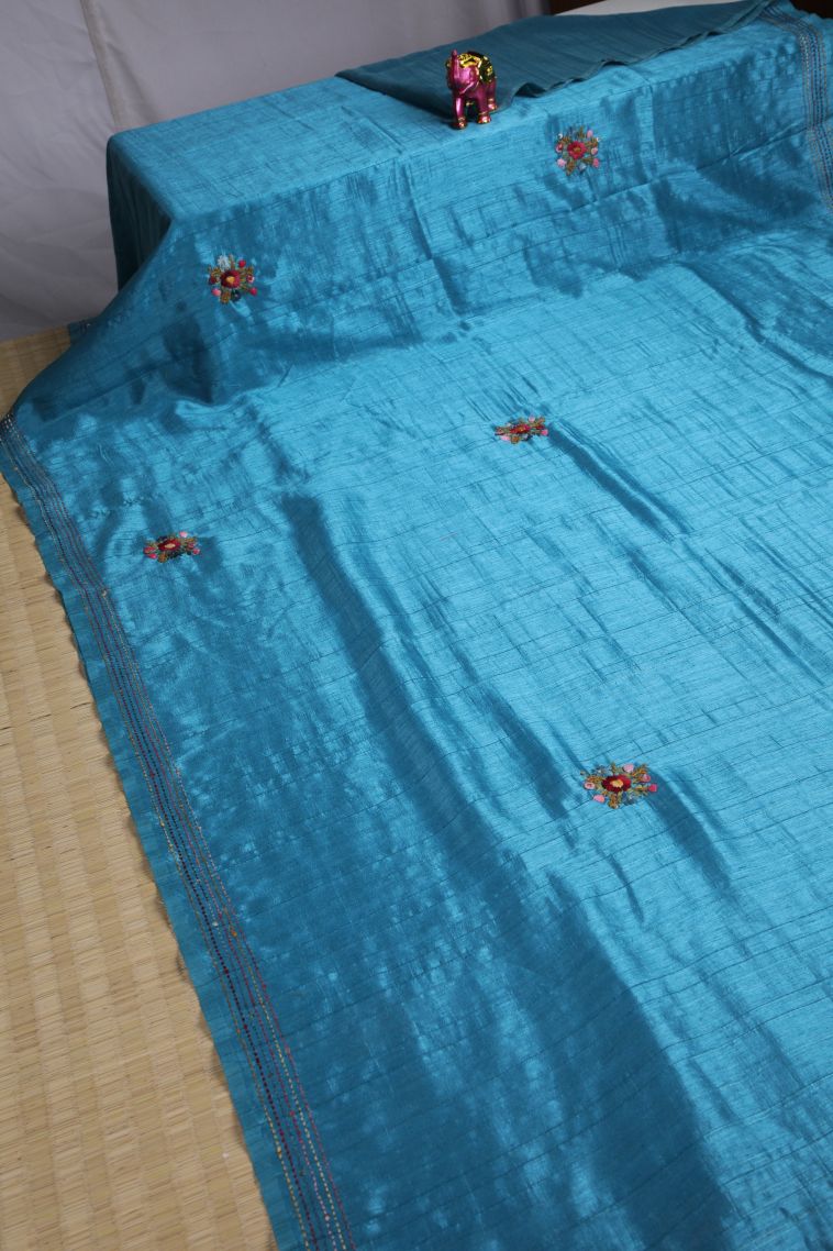 Cerulean Blue Jute Sarees with Without Zari Zari Floral Patterns view 2