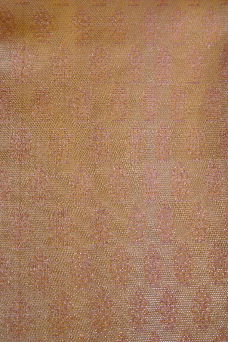 Crepe Pink Kanchipuram Silk Sarees with Silver Zari Floral Patterns view 3