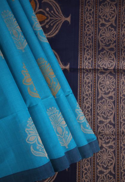 Arctic Blue Pure Handloom Kovai Cotton with Without Zari Zari Floral Patterns