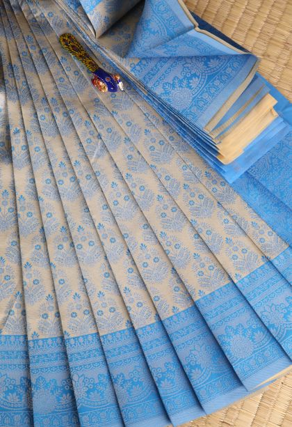 Snow White Visiri Madippu Silk Sarees with Silver Zari Floral Patterns