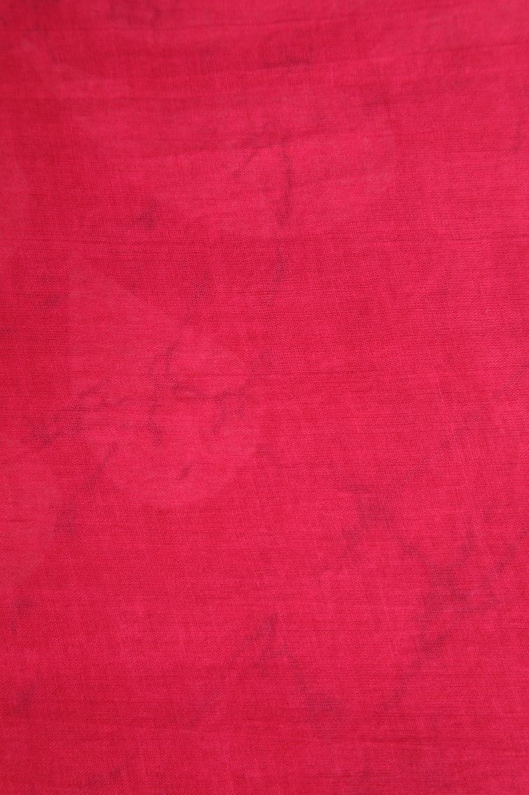 Hot Pink Cotton Sarees with Without Zari Zari Floral Patterns view 3