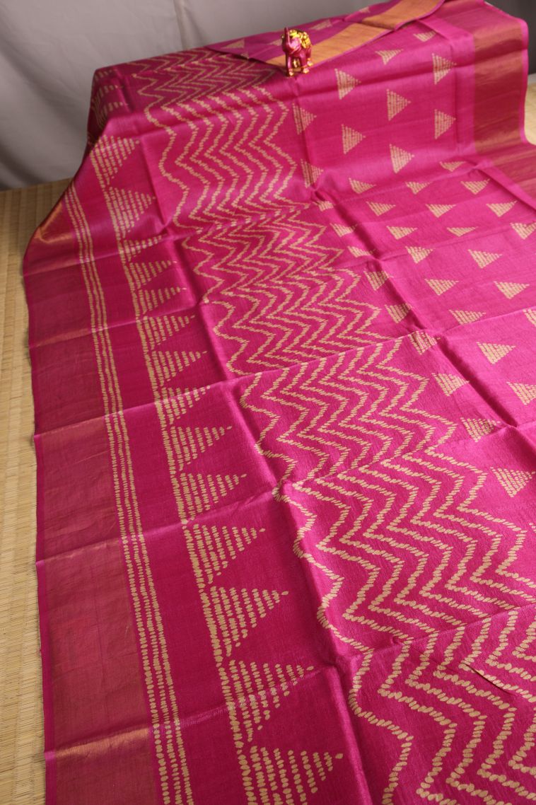 Fuscia Pink Tussar Saree with Gold Zari Geometric Shapes view 2
