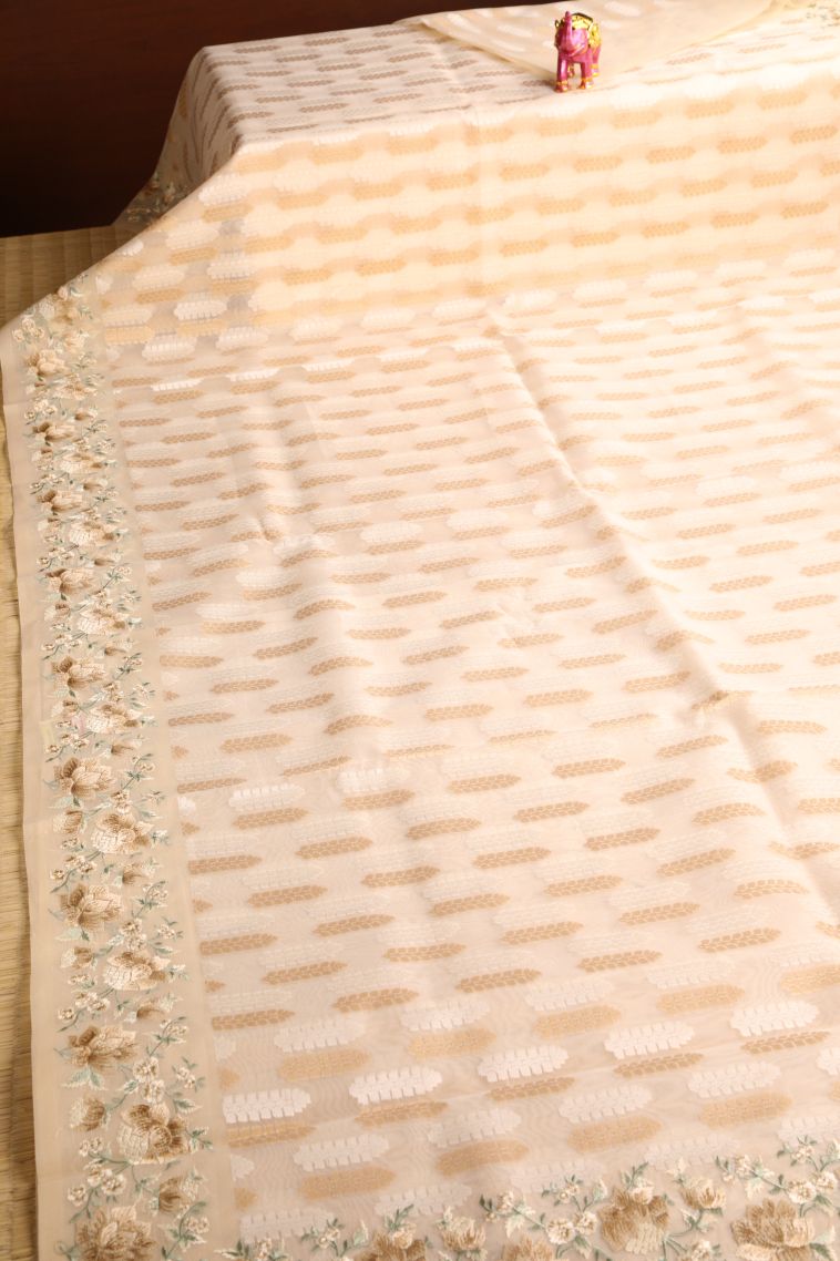 Cream White Organza Saree with Without Zari Zari Floral Patterns view 2
