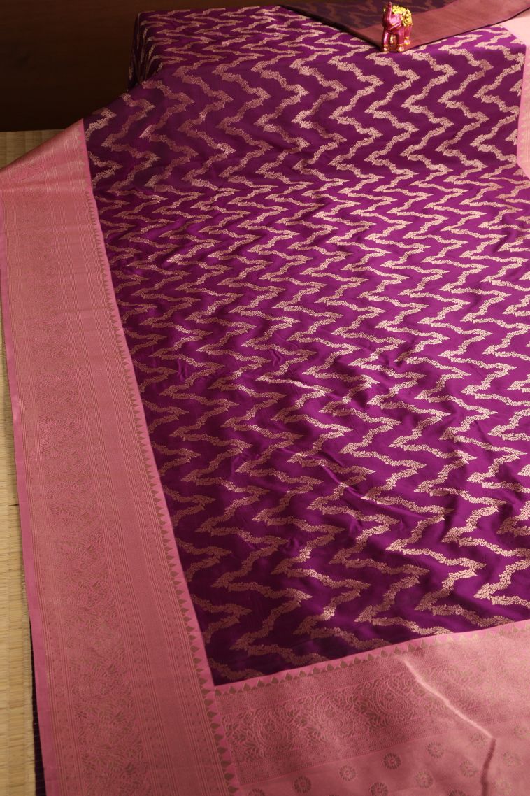 Bosenberry Purple Apoorva Silk Sarees with Gold Zari Kodi Pattern view 2