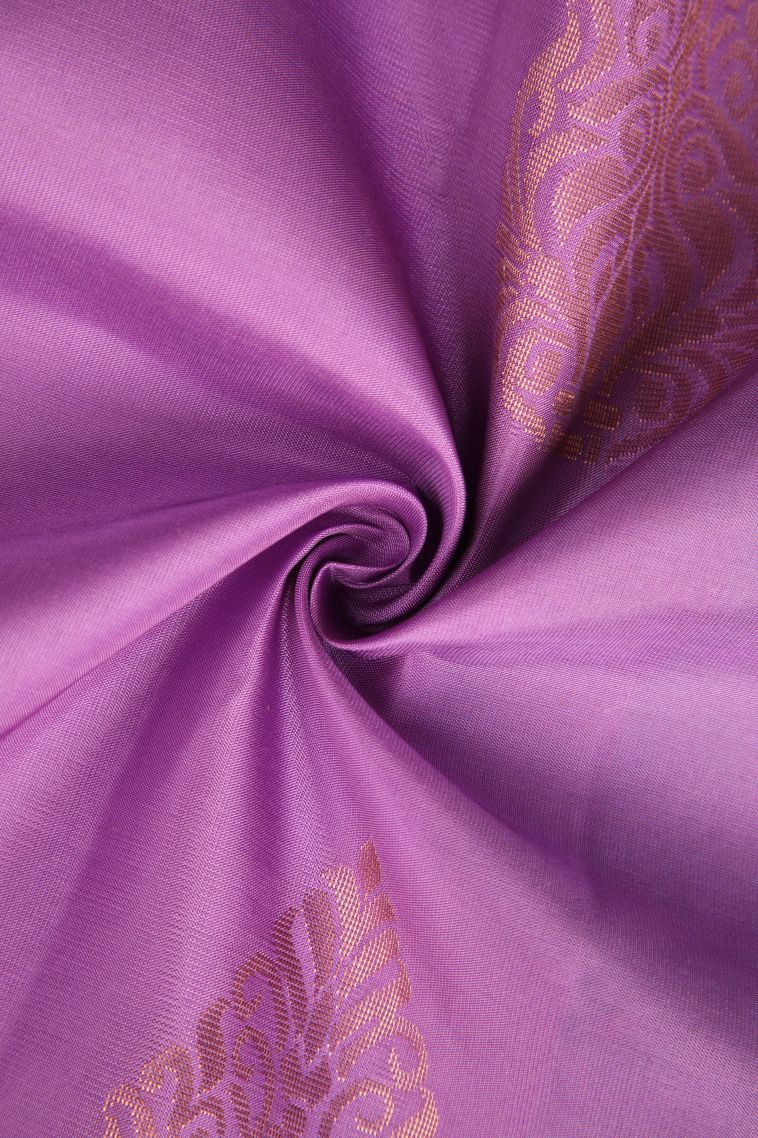 Bubble Purple Soft Silk Saree with Copper Zari Thilagam Puttas view 4