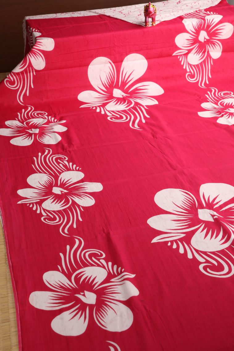 Strawberry Pink Cotton Sarees with Without Zari Zari Floral Patterns view 2