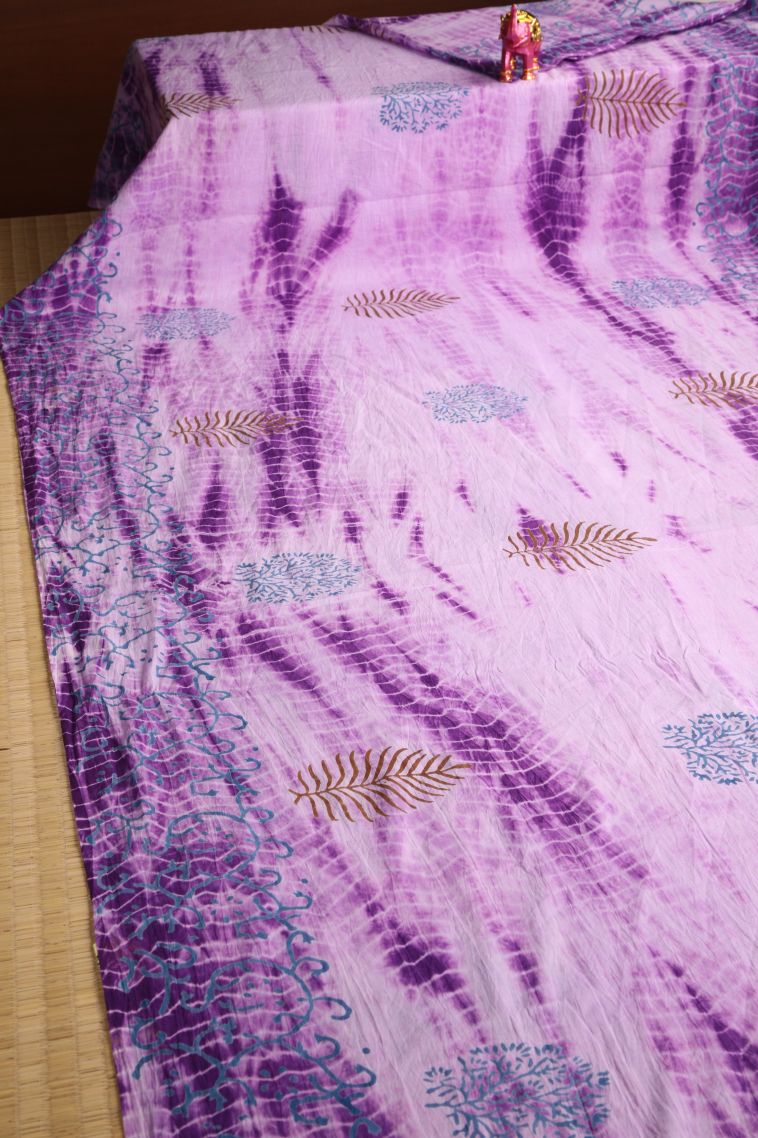 Lavender Purple Cotton Sarees with Without Zari Zari Floral Patterns view 2