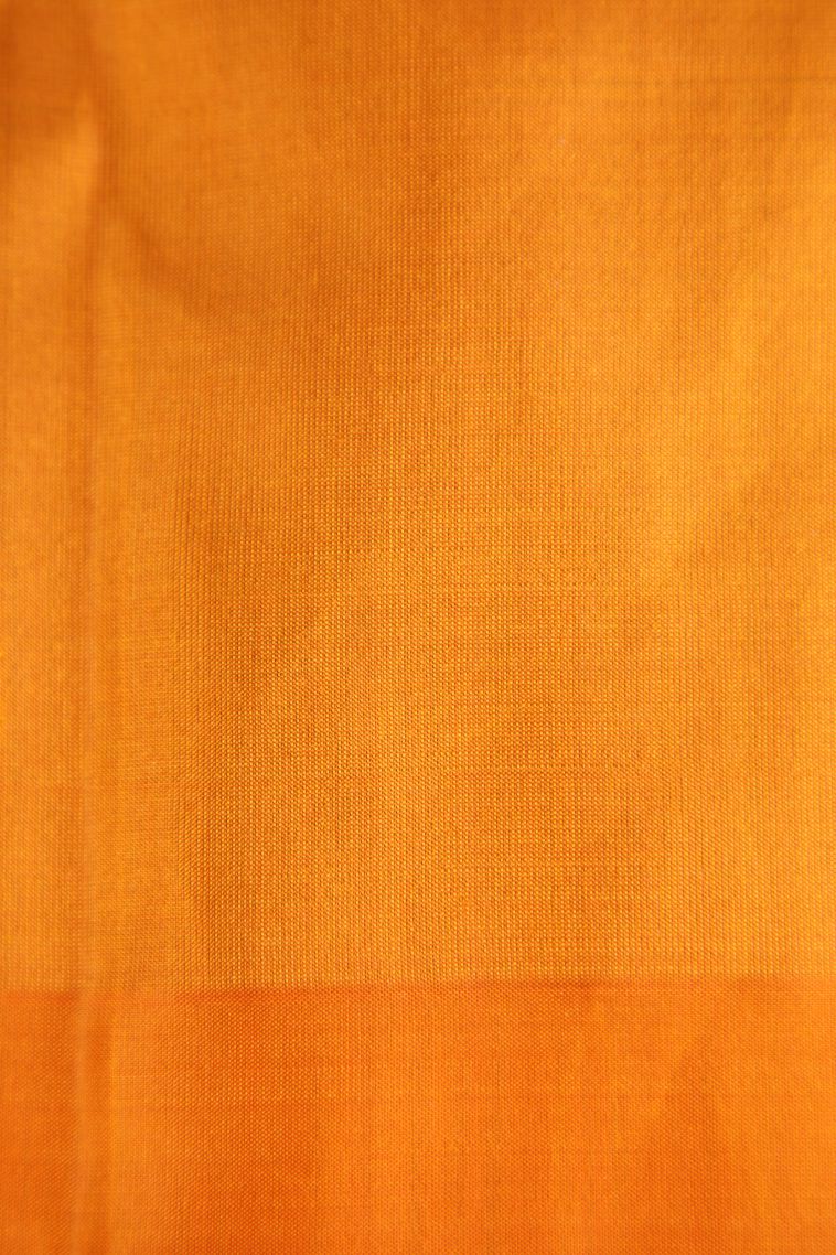 Moccon Green Soft Silk Saree with Gold Zari Geometric Shapes view 3