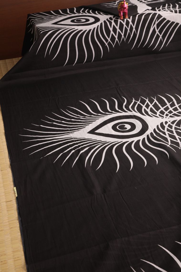 Asphalt Black Cotton Sarees with Without Zari Zari Floral Patterns view 2