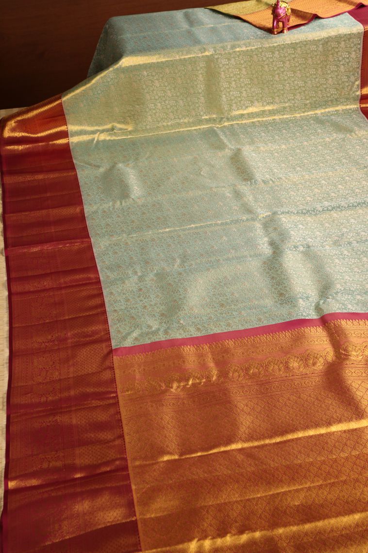 Pistachio Green Kanchipuram Silk Sarees with Gold Zari Floral Patterns view 2