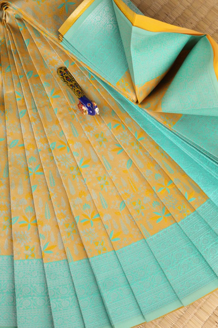 Lemon Yellow Visiri Madippu Silk Sarees with Silver Zari Floral Patterns view 4