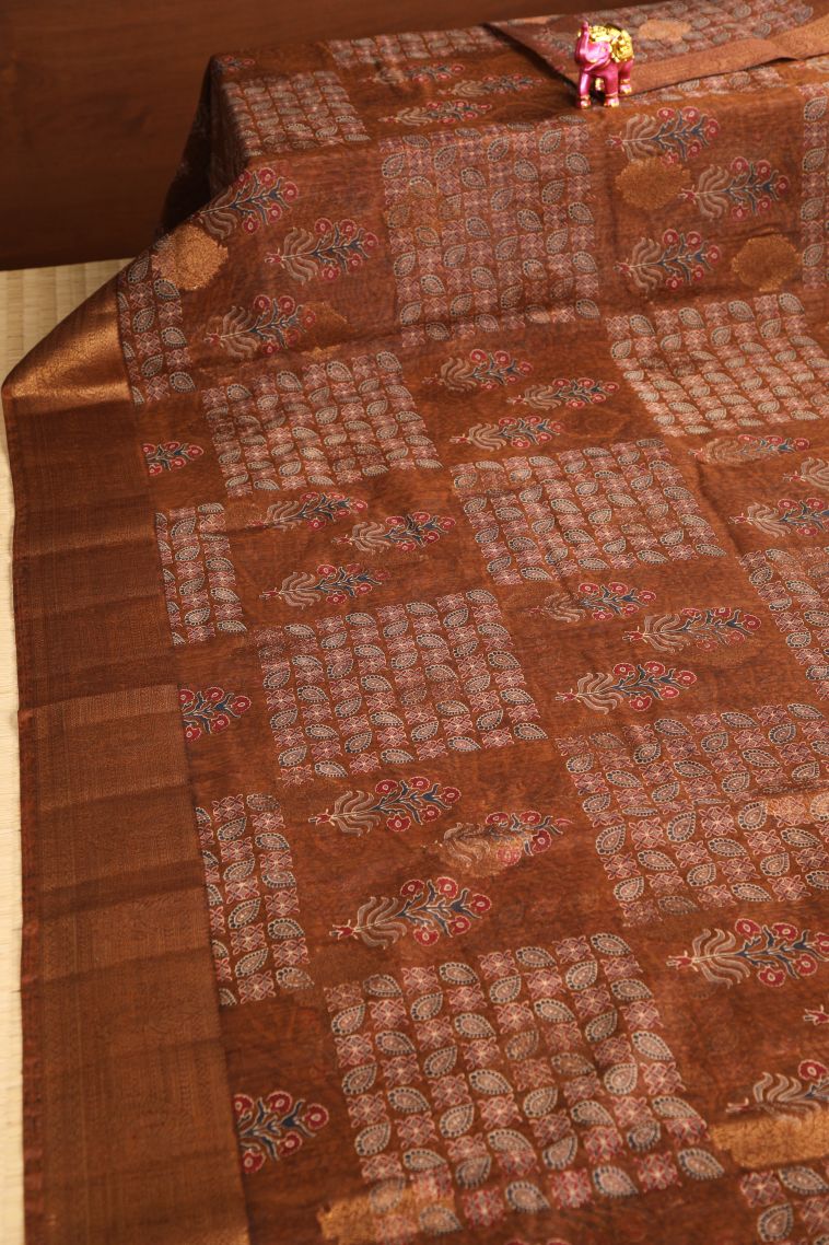 Caramel Brown Jute Sarees with Antic Zari Floral Patterns view 2