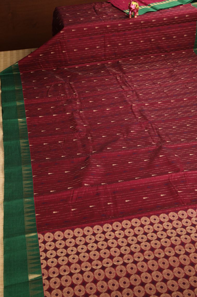 Berry Red Chettinad Cotton Sarees with Without Zari Zari Temple Pattern view 2