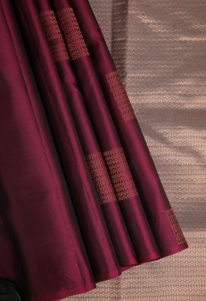 Jam Purple Soft Silk Saree with Copper Zari Geometric Shapes