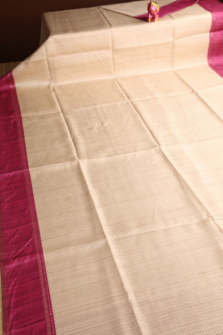 Coconut White Jute Sarees with Gold Zari Vaira Oosi view 2