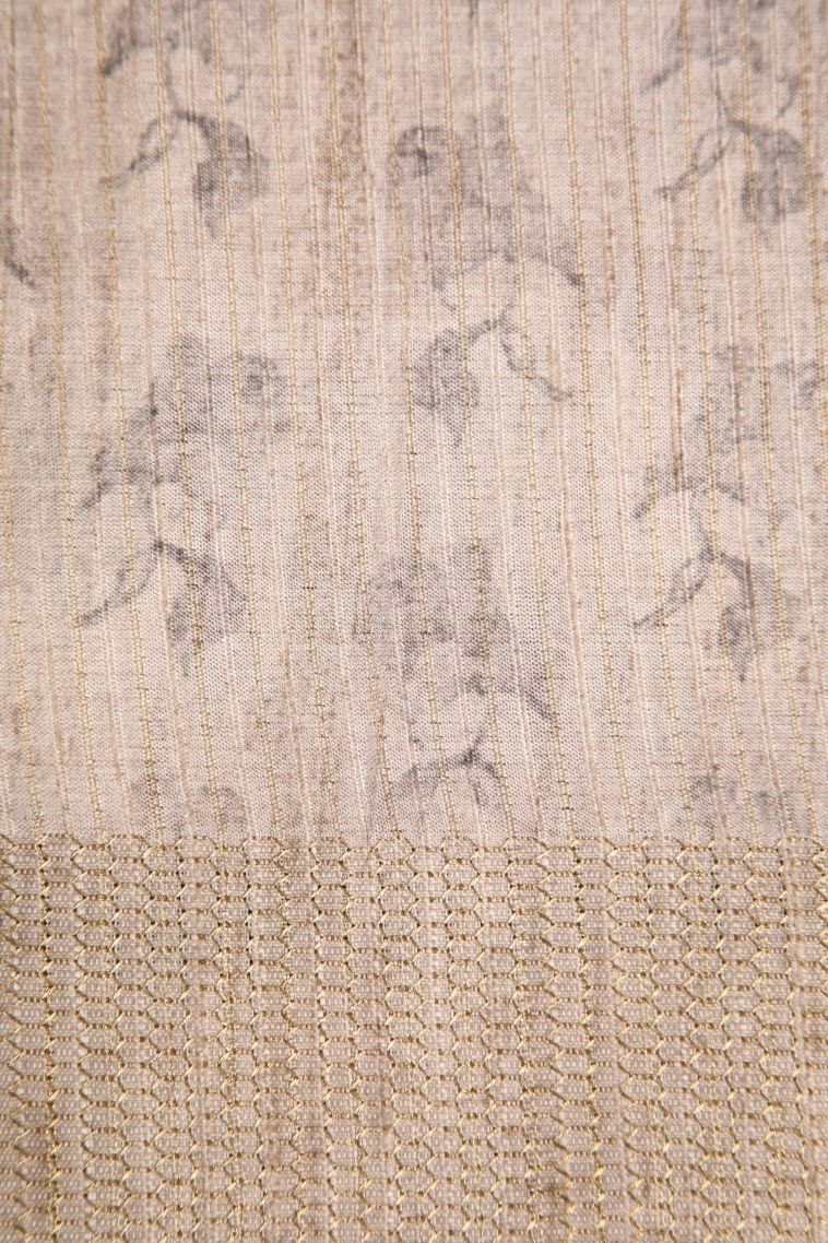 Grape Purple Organza Saree with Gold Zari Floral Patterns view 3