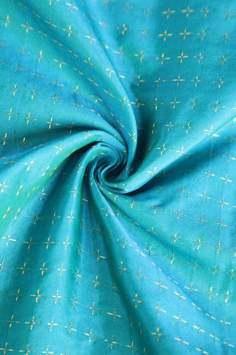 Cerulean Blue Visiri Madippu Silk Sarees with Gold Zari Rain Drops Mottif view 4