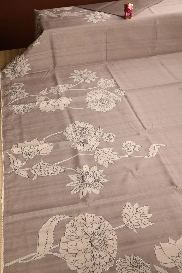 Vanilla Custard Yellow Tussar Saree with Without Zari Zari Floral Patterns view 2