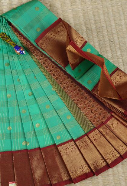 Mint Green Visiri Madippu Silk Sarees with Gold Zari Buttis (small Dots Or Motifs)