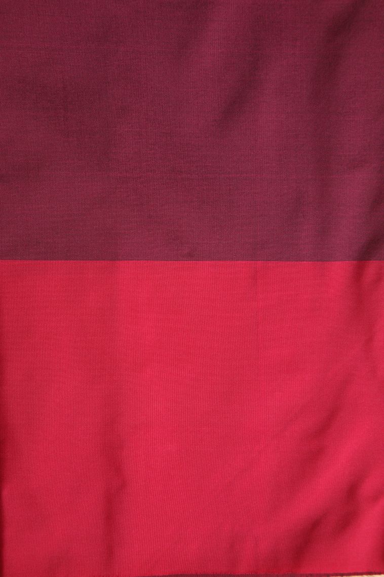 Asphalt Black Visiri Madippu Silk Sarees with Gold Zari Rain Drops Mottif view 3