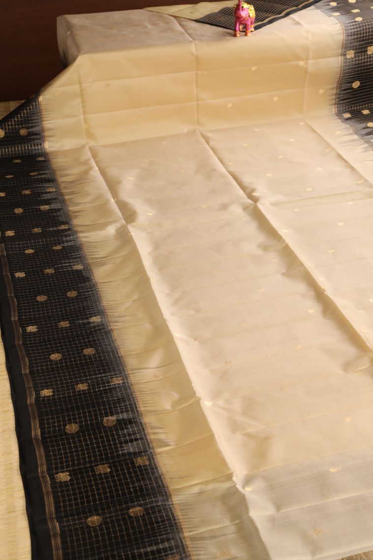 Cream White Soft Silk Saree with Gold Zari Floral Puttas view 2