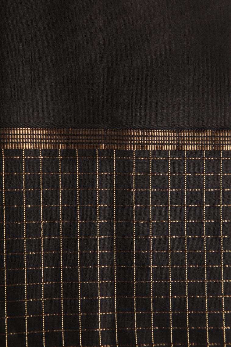 Cream White Soft Silk Saree with Gold Zari Floral Puttas view 3