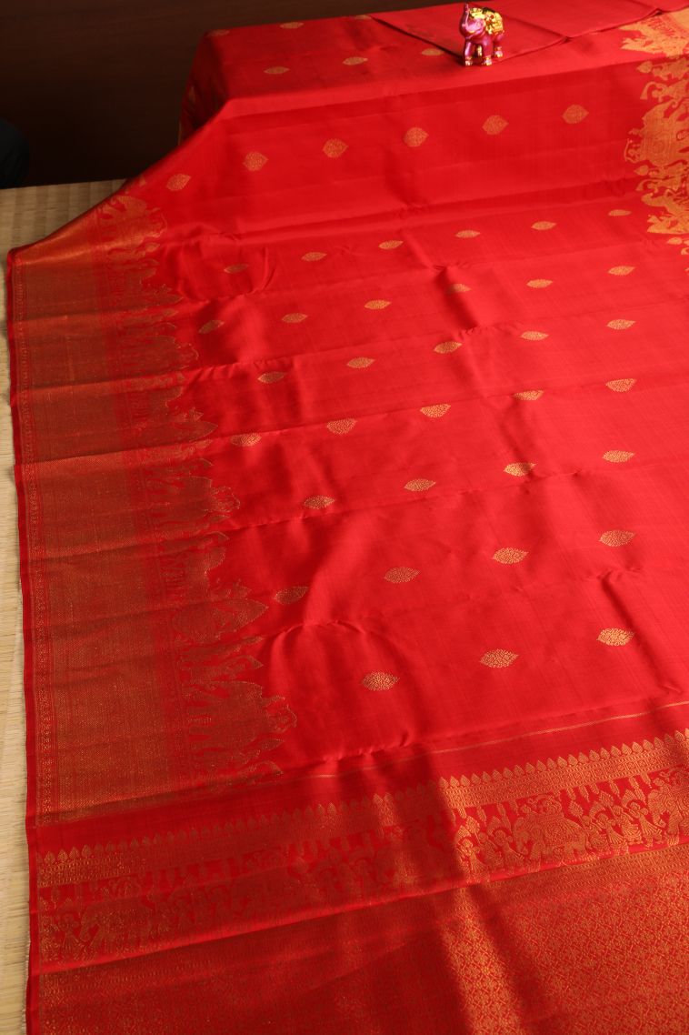 Candy Red Kanchipuram Silk Sarees with Gold Zari Puttas view 2