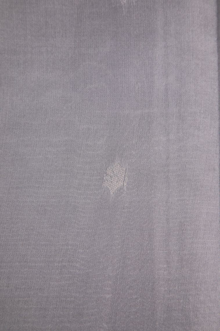 Rose Pink Visiri Madippu Silk Sarees with Silver Zari Floral Patterns view 3