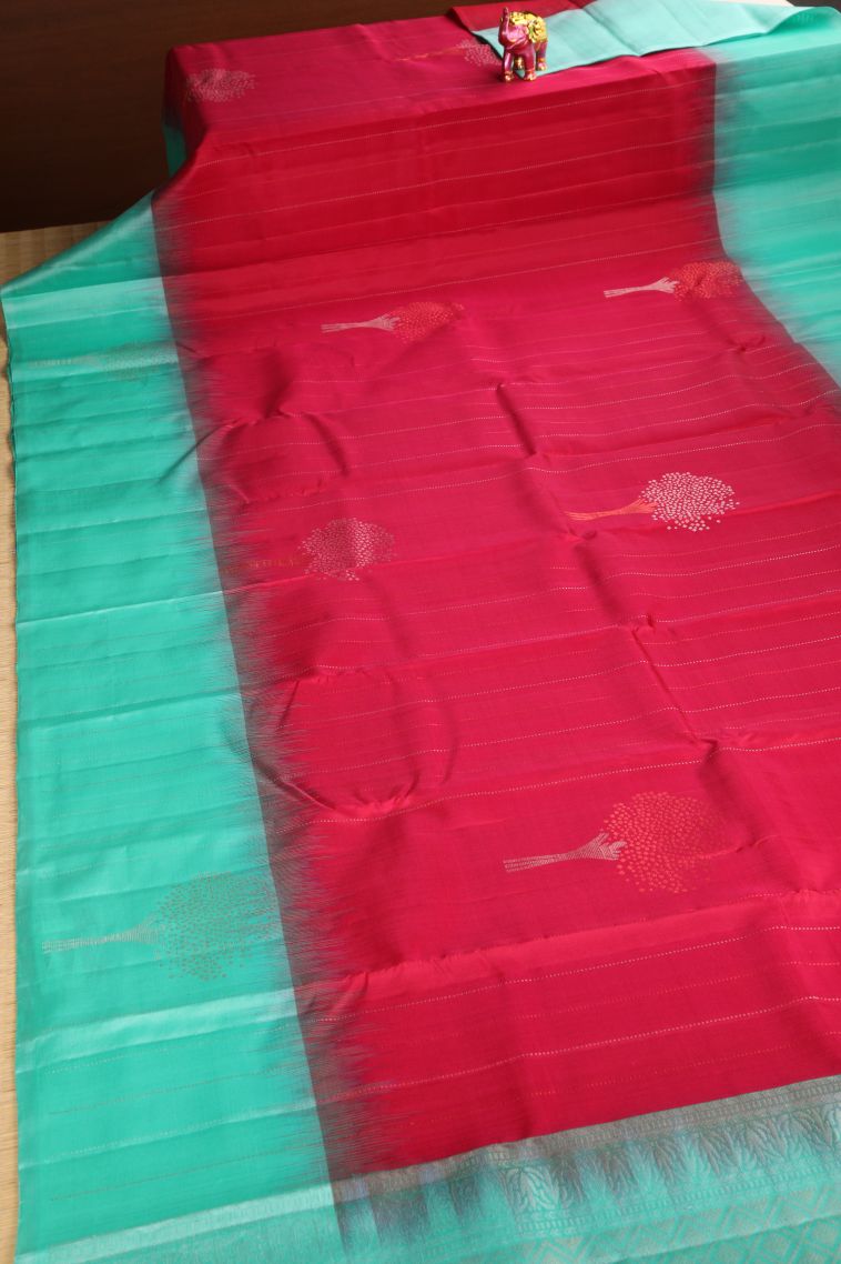 Lipstick Red Soft Silk Saree with Gold Zari Leaf Pattern view 2