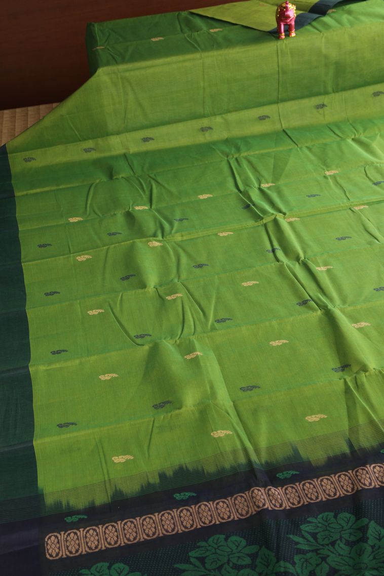 Pear Green Kanchi Cotton Sarees with Without Zari Zari Mango Puttas view 2