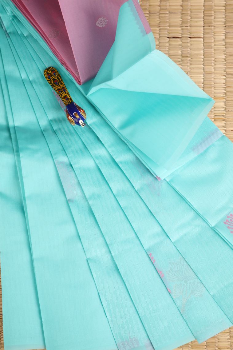 Arctic Blue Visiri Madippu Silk Sarees with Silver Zari Floral Patterns view 1
